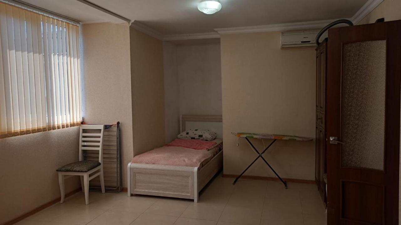 Hotel By The Sea Rozetta Сухумі Екстер'єр фото